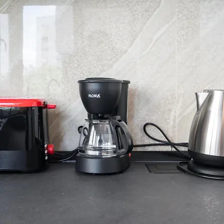 The 116 Neighboring Palace Of Parliament - Βουκουρέστι