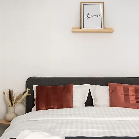 The 116 Neighboring Palace Of Parliament -