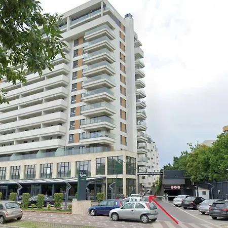 The 116 Neighboring Palace Of Parliament - Apartment